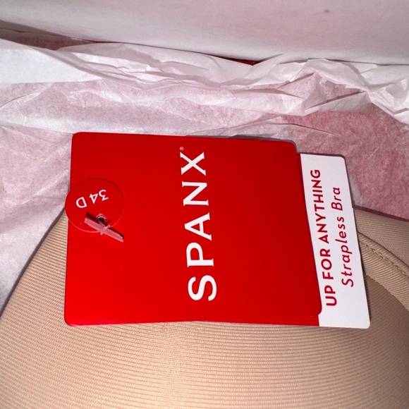 NEW with tags strapless bra SPANX 34d - Picture 2 of 4
